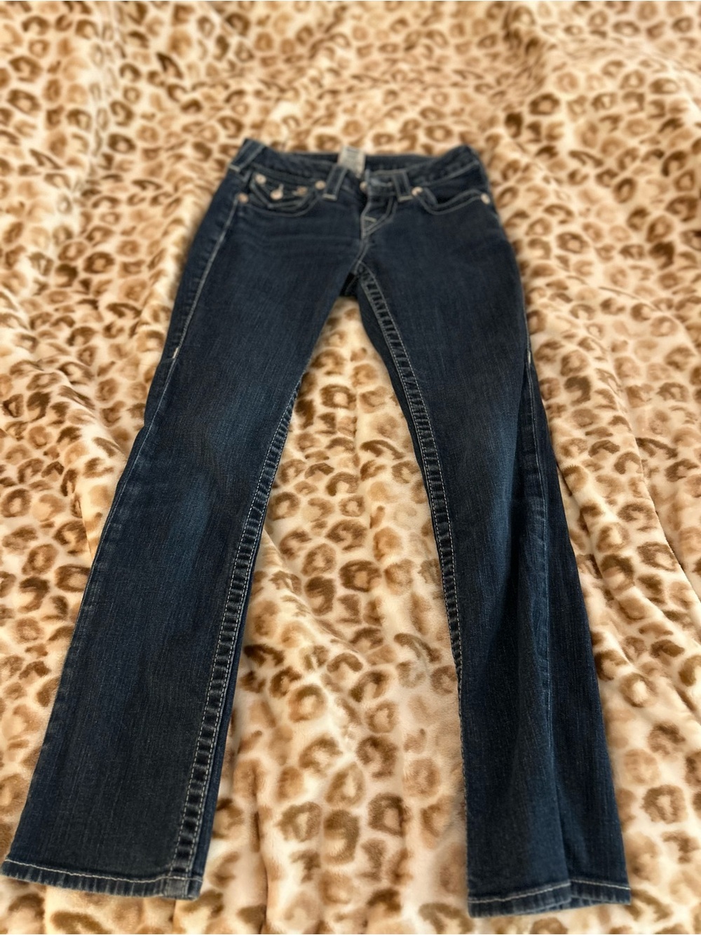 true religion y2k horse shoe bedazzled pocket jeans!🌷 - Picture 3 of 5